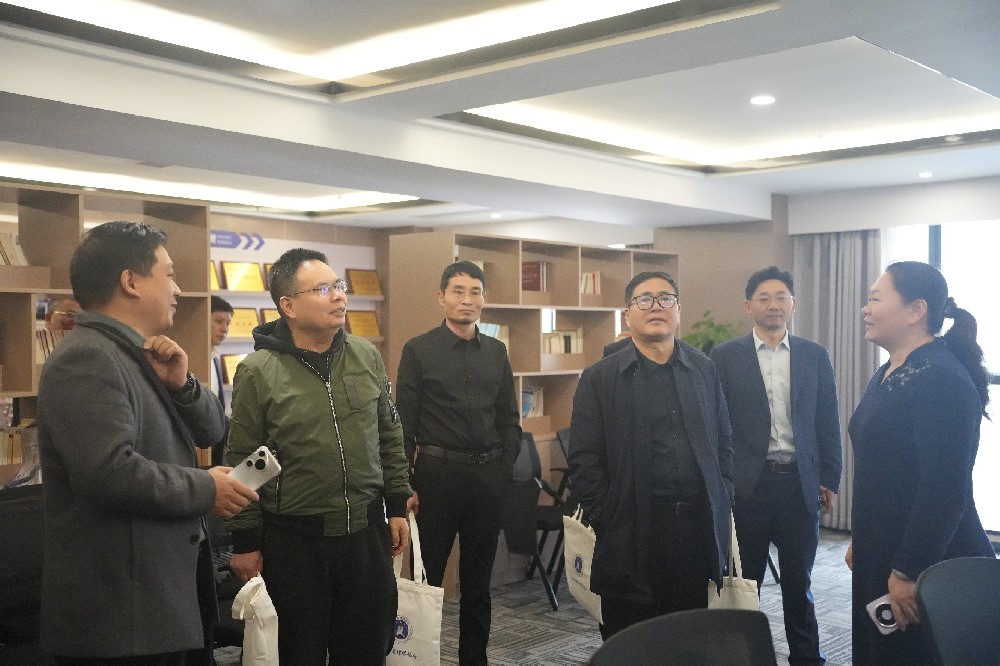 江西省律师协会监事会一行到南芳所参观