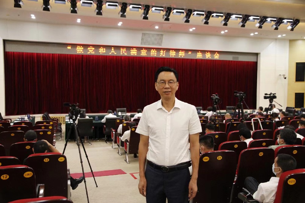 廖泽方出席司法部“做党和人民满意的好律师”座谈会