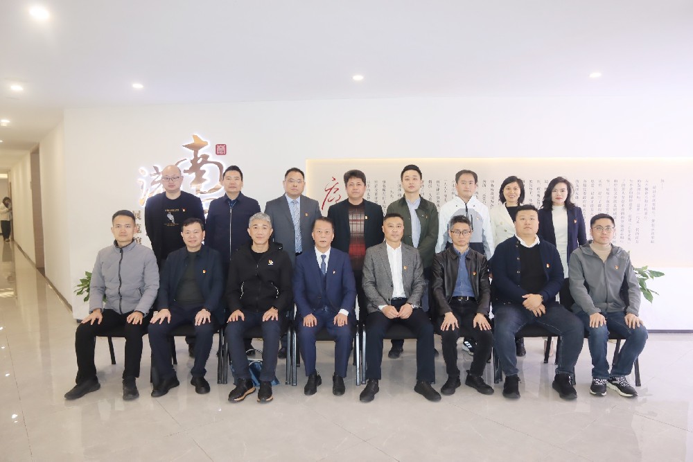 赣州发投集团党建考察团一行到所参观交流