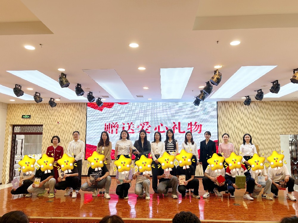 法治护航成长，爱心温暖童心——南芳所多位女律师参加赣州市“法治爱心妈妈工作站”揭牌仪式